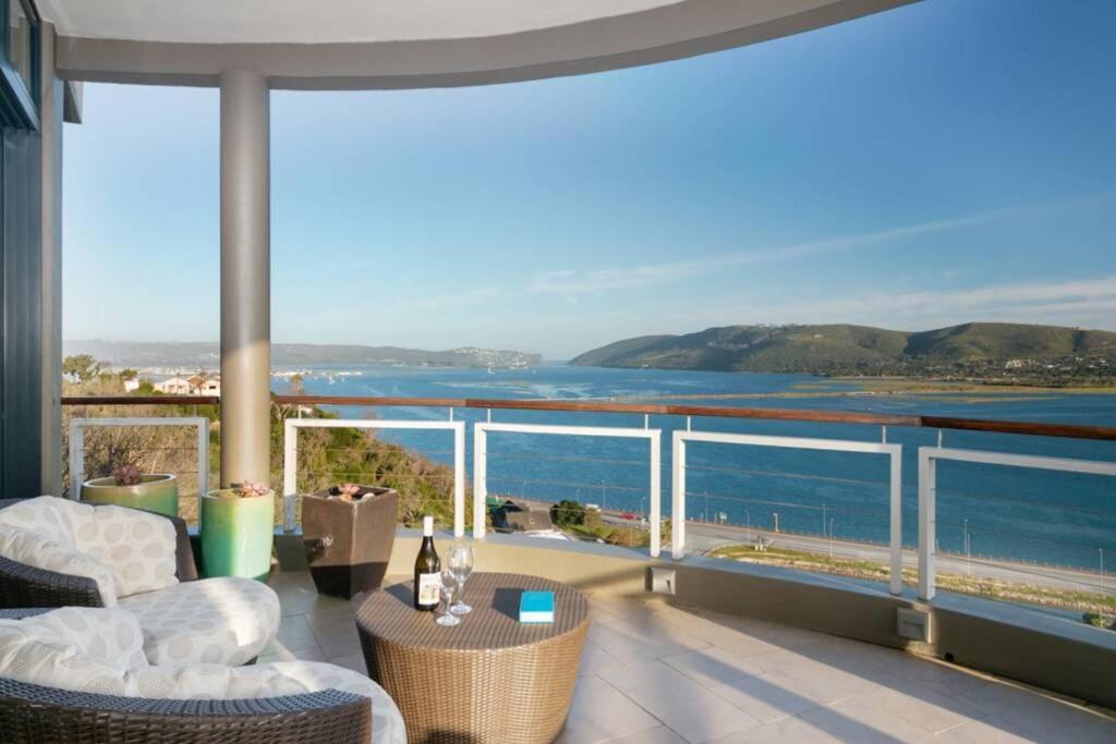 Dazzling View, Knysna - Stunning Holiday Villa With Roof Deck & 360° Views Exterior photo